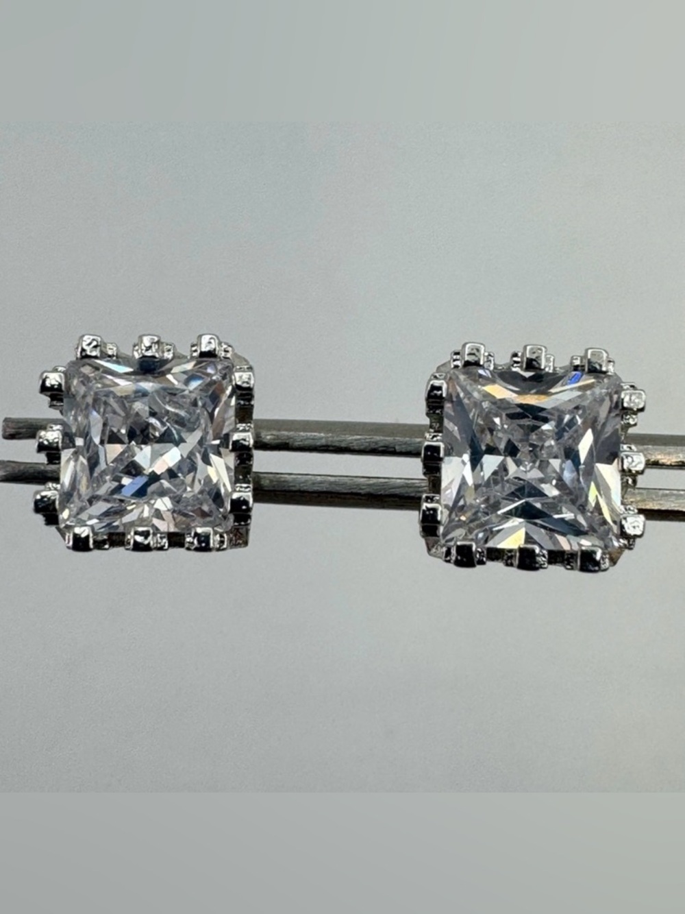 New Silver Clear Cubic Zirconia Square Stud Earrings Sparkle